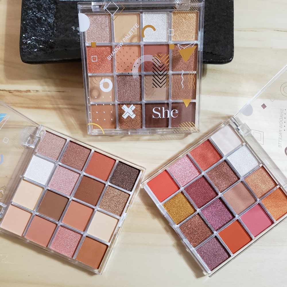 Travel Size 16 Color Eyeshadow Palette From She Makeup 3 Styles to Choose From